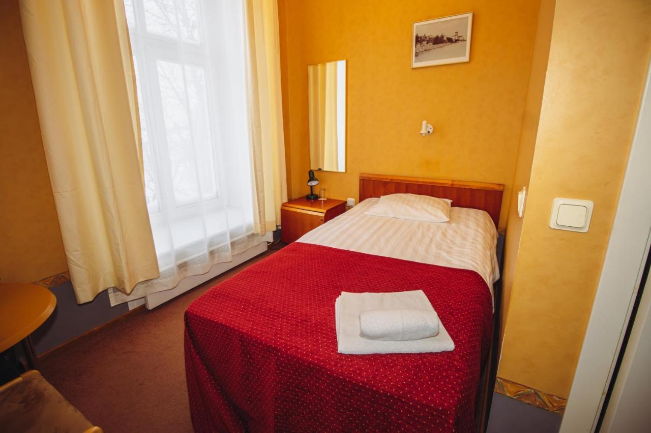 Hotel Promenaadi Haapsalu Exterior foto